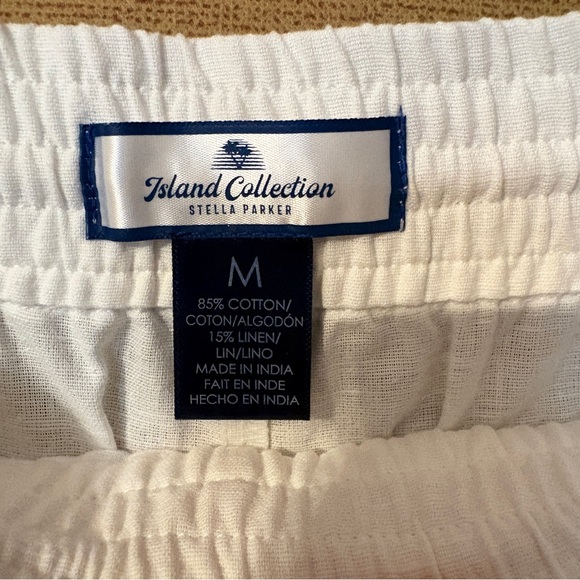 Stella Parker Island Collection Drawstring Linen-Blend Shorts - Picture 2 of 13